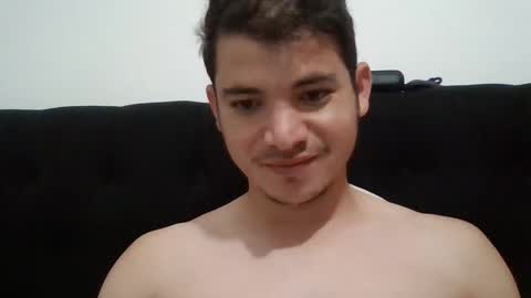 Snapshot of erosstorm chatting on January 12, 3:39 pm ErosStorm online show from January 12, 3:39 pm