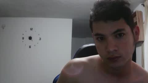 Snapshot of erosstorm chatting on February 18, 10:39 pm ErosStorm online show from February 18, 10:39 pm