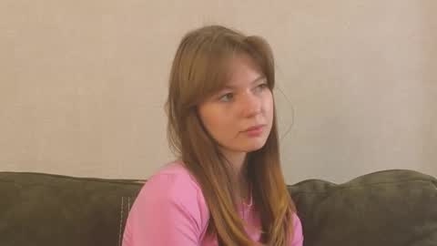 Lily online show from October 21, 3:13 pm