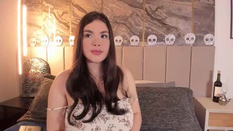 Snapshot of erotic_boobs chatting on October 29, 7:26 pm Karen online show from October 29, 7:26 pm