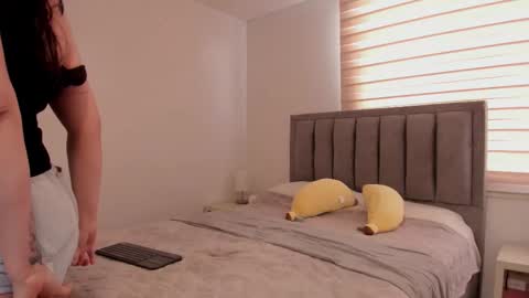 Snapshot of erotic_boobs chatting on January 16, 8:13 pm Karen online show from January 16, 8:13 pm