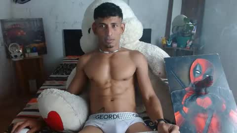 Snapshot of erotic_city_boyz69 chatting on January 28, 5:22 am WILL online show from January 28, 5:22 am