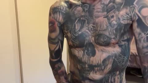 Erotic CloseUps online show from September 17, 6:20 pm