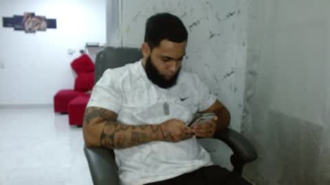 Snapshot of eroticoblack chatting on May 9, 2:50 am Eroticoblack online show from May 9, 2:50 am