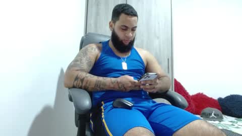 Snapshot of eroticoblack chatting on July 5, 4:19 am Eroticoblack online show from July 5, 4:19 am