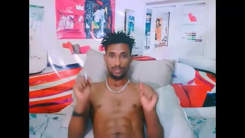 Liam online show from February 12, 4:46 pm