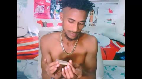 Liam online show from February 18, 7:21 pm