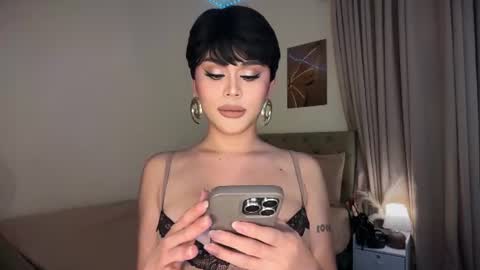 Snapshot of erotictsmonica chatting on July 16, 6:47 pm monica online show from July 16, 6:47 pm