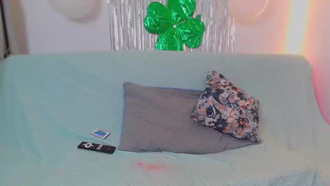 ErzsiDragon online show from March 14, 12:50 am