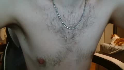 Snapshot of erzzoofr chatting on February 23, 9:59 pm Erzzoo online show from February 23, 9:59 pm