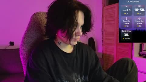 esajukyy online show from February 13, 1:51 pm