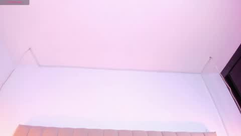 Snapshot of escar_let chatting on May 27, 1:57 am Scarlett online show from May 27, 1:57 am