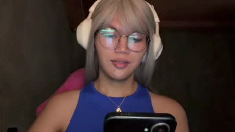 Chelliane online show from December 17, 12:38 am