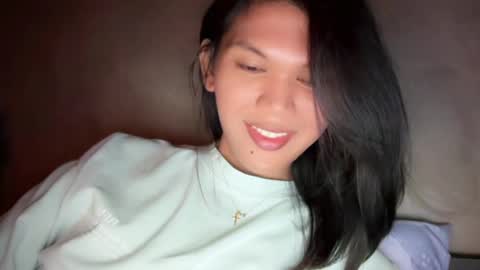 Chelliane online show from May 2, 3:33 am