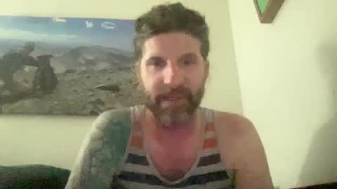 Snapshot of esinking24 chatting on October 19, 2:01 am esinking24 online show from October 19, 2:01 am