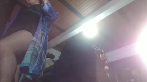 Eskela911 online show from December 16, 2:04 am