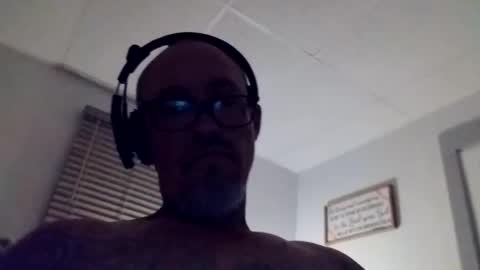 eskewrichard0437131 online show from March 30, 10:05 am