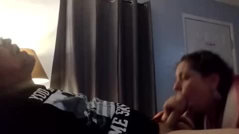 eskewrichard0437131 online show from April 16, 6:25 am