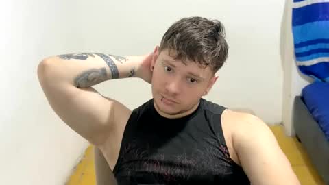 eskol212 online show from March 11, 2:12 pm