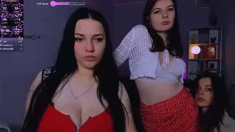 Snapshot of esma_shine chatting on September 30, 5:51 pm esma_shine online show from September 30, 5:51 pm