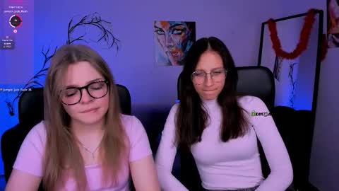 esma_shine online show from November 15, 8:38 pm