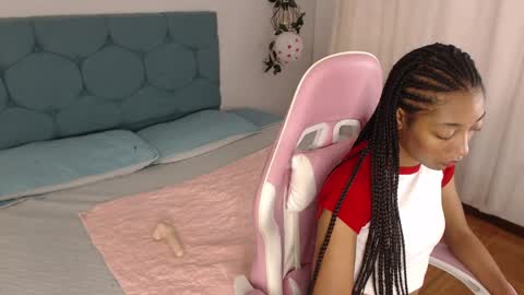 esmeralda_bk online show from February 4, 2:32 pm