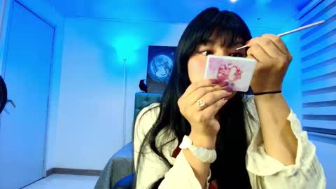 Snapshot of esmeraldachantre chatting on November 13, 11:31 am Esmeralda online show from November 13, 11:31 am