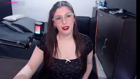 Snapshot of espagamer5 chatting on July 12, 7:49 pm Xbebetax online show from July 12, 7:49 pm