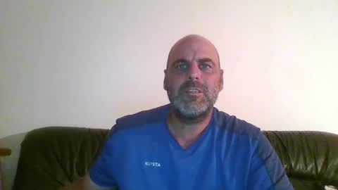 Snapshot of espartano2025 chatting on October 10, 5:34 pm espartano2025 online show from October 10, 5:34 pm