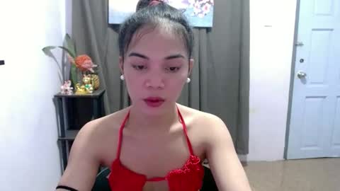 Snapshot of especialluv4you chatting on December 4, 4:22 am especialluv4you online show from December 4, 4:22 am