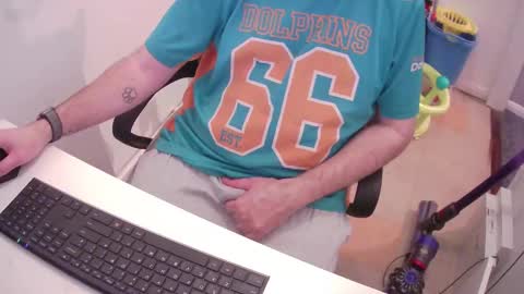 Snapshot of essex_wild chatting on February 1, 9:08 pm Morph online show from February 1, 9:08 pm