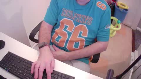 Snapshot of essex_wild chatting on February 5, 8:35 pm Morph online show from February 5, 8:35 pm