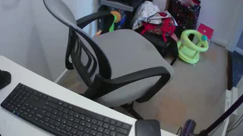 Snapshot of essex_wild chatting on February 11, 12:16 pm Morph online show from February 11, 12:16 pm