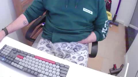 Snapshot of essex_wild chatting on November 19, 9:59 pm Morph online show from November 19, 9:59 pm