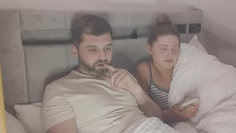 Snapshot of essexcouple88 chatting on March 15, 2:06 am essexcouple online show from March 15, 2:06 am