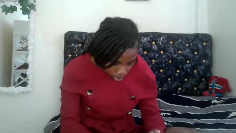 Snapshot of essysweet26 chatting on May 27, 10:45 am TESSY online show from May 27, 10:45 am