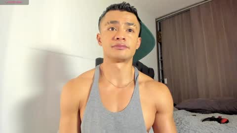 ESTEBAN online show from March 25, 10:16 pm