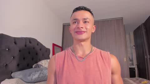 Esteban Stud online show from October 14, 8:31 pm