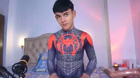 Snapshot of estebanperez_ chatting on October 5, 1:09 pm Esteban online show from October 5, 1:09 pm