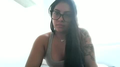 estefafans online show from June 19, 6:01 pm