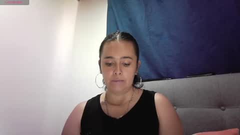 Snapshot of estefany_magic chatting on July 1, 5:02 pm estefany_magic online show from July 1, 5:02 pm