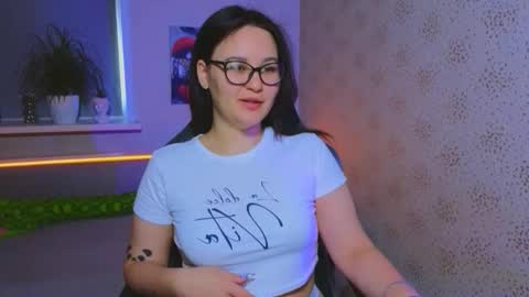 EsterPlayful online show from November 3, 10:27 am