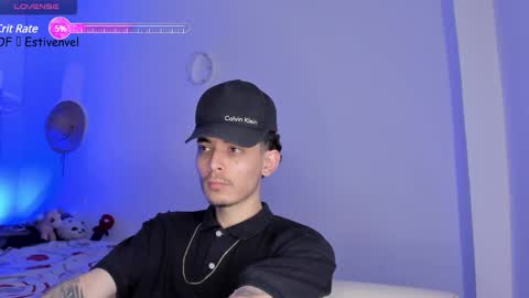 estivenvel online show from March 10, 6:01 pm