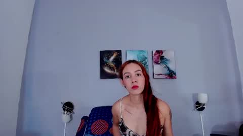 Snapshot of estrella_duran chatting on July 1, 12:18 pm Estrellita online show from July 1, 12:18 pm