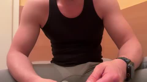 Snapshot of etat_on chatting on September 29, 10:25 pm Tom online show from September 29, 10:25 pm