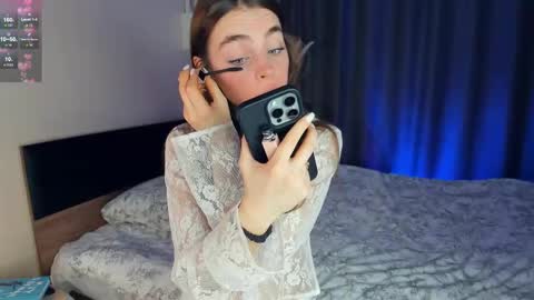 Mary online show from February 22, 7:34 am