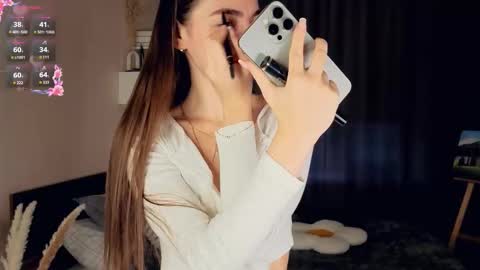 Mary online show from October 13, 8:14 am