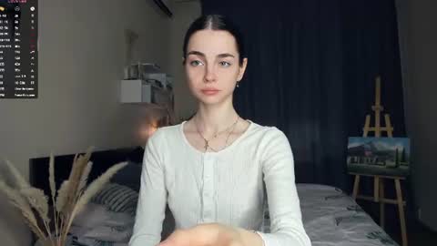 Snapshot of eternity_is_endless chatting on June 22, 7:38 am Mary online show from June 22, 7:38 am
