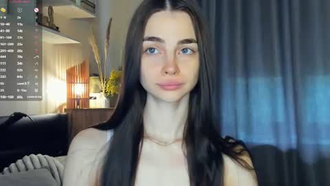 Snapshot of eternity_is_endless chatting on July 5, 7:48 am Mary online show from July 5, 7:48 am