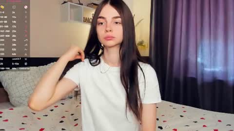 Snapshot of eternity_is_endless chatting on July 18, 7:45 am Mary online show from July 18, 7:45 am